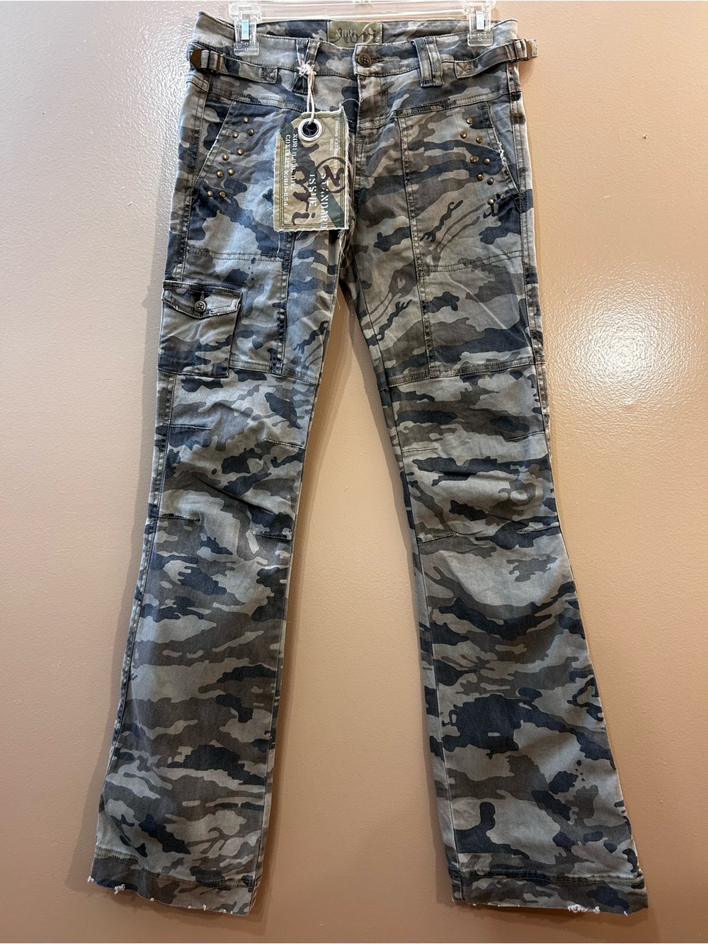 Camo Flare Cargo Jeans - Gray Camouflage